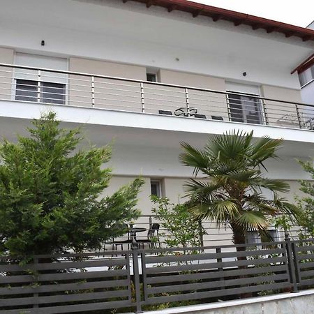 Davidana Deluxe Apartments Nea Kallikrateia Εξωτερικό φωτογραφία