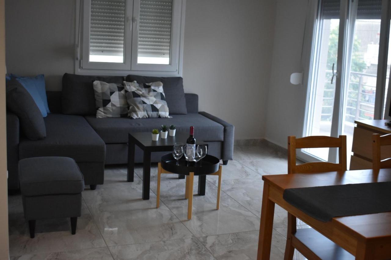 Davidana Deluxe Apartments Nea Kallikrateia Εξωτερικό φωτογραφία
