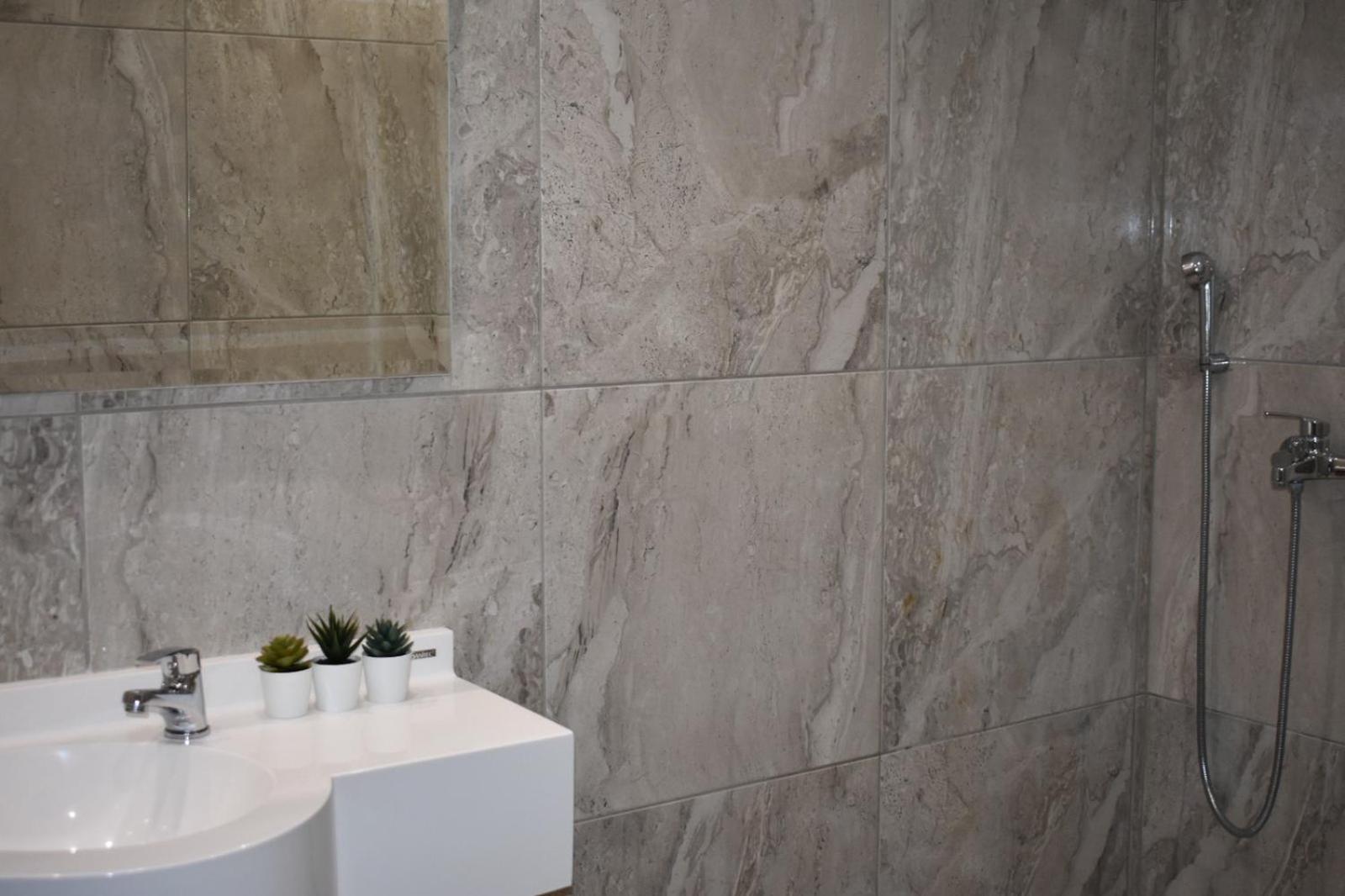 Davidana Deluxe Apartments Nea Kallikrateia Δωμάτιο φωτογραφία